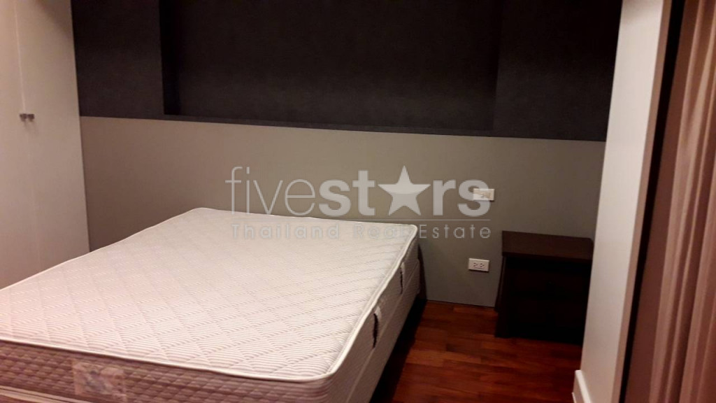 4 Bedroom apartments in quiet street of Sukhumvit only a 5-minute walk to Phrom Phong BTS station, photo 12