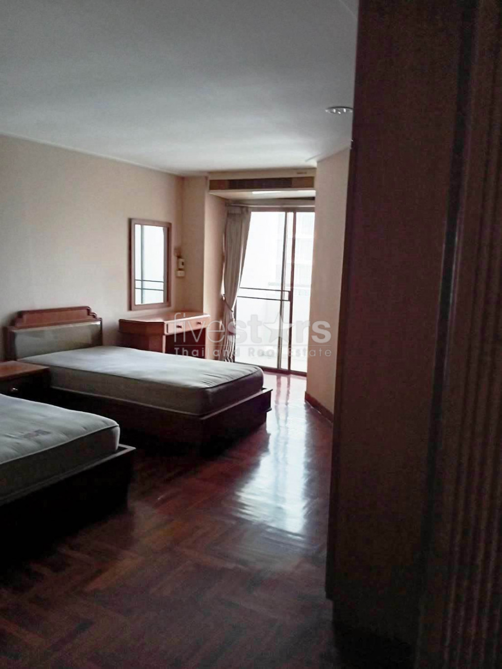 3 bedroom apartment for rent on Thong Lo, photo 5
