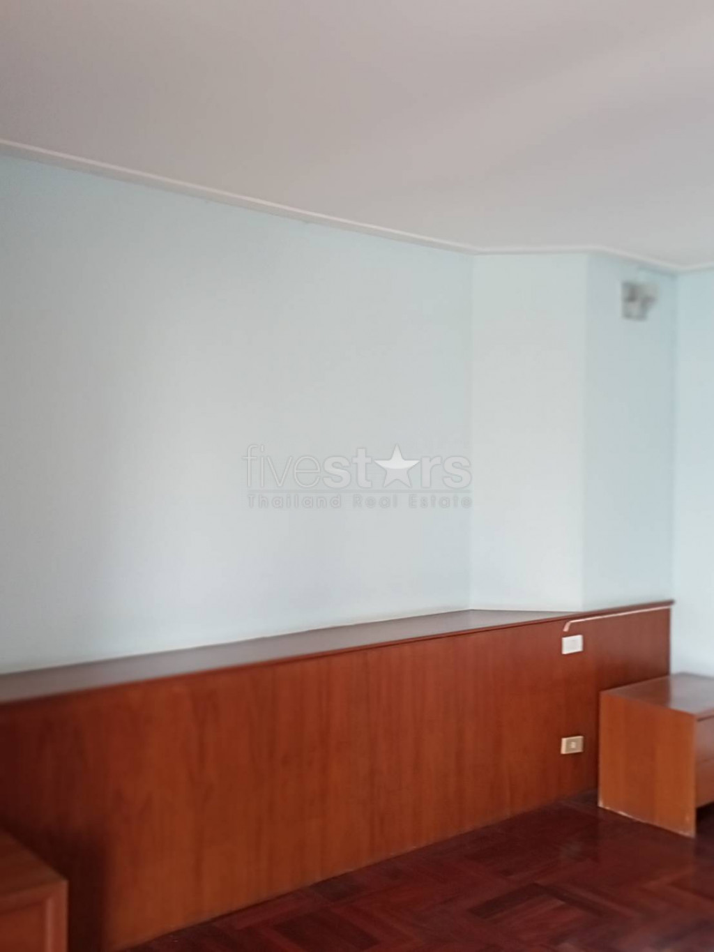 3 bedroom apartment for rent on Thong Lo, photo 6