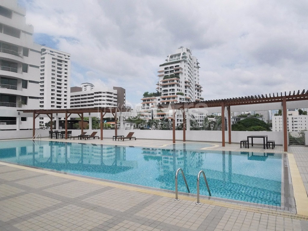 Appartement 2 chambres spacieux quartier Phromphong, photo 18
