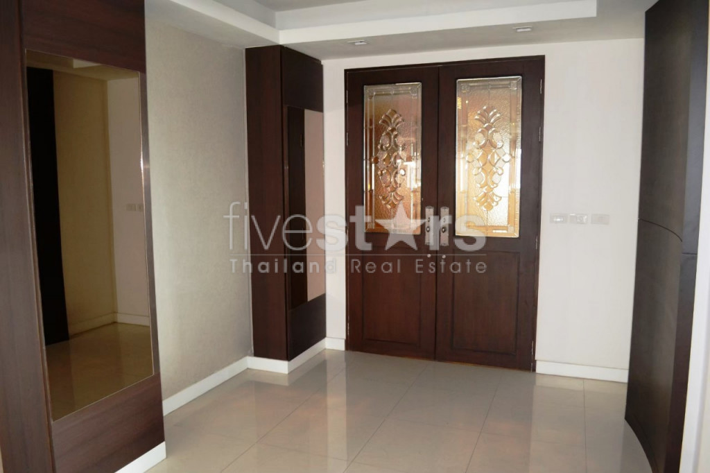 Penthouse en duplex de 4+1 chambres à vendre à Phromphong, photo 8
