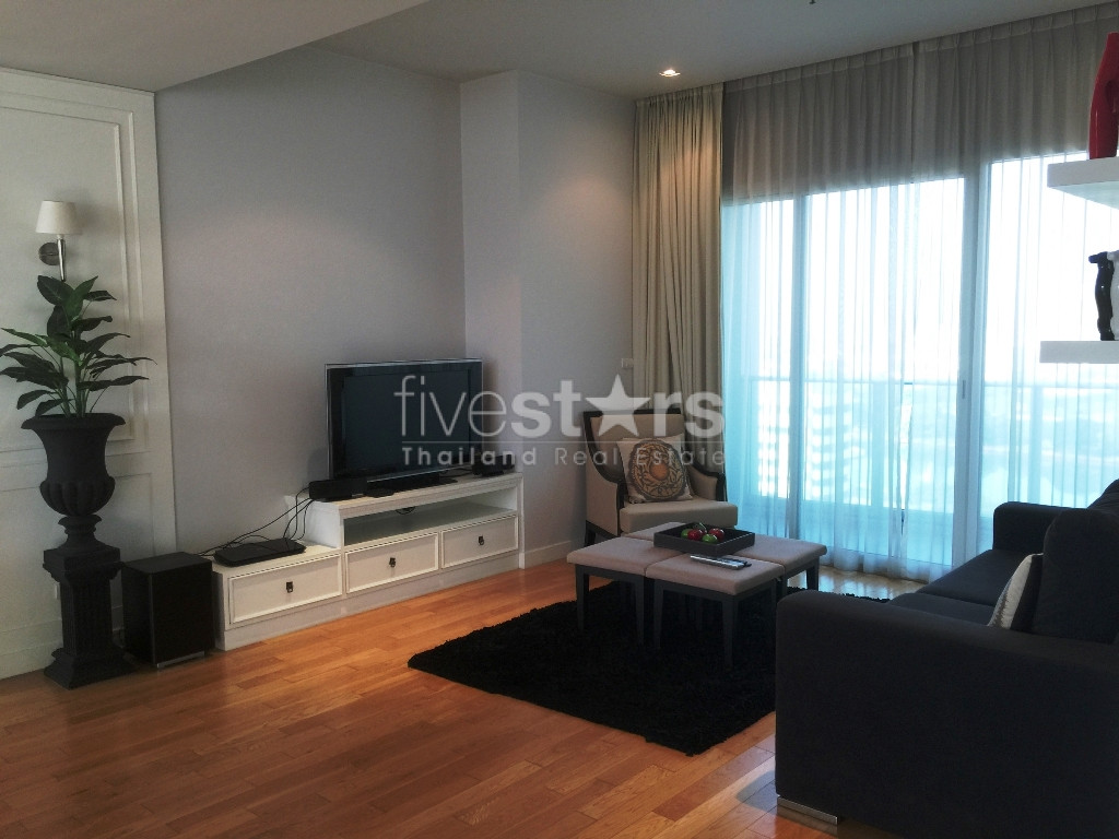 Condo 2 chambres à louer sur Asoke, photo 3