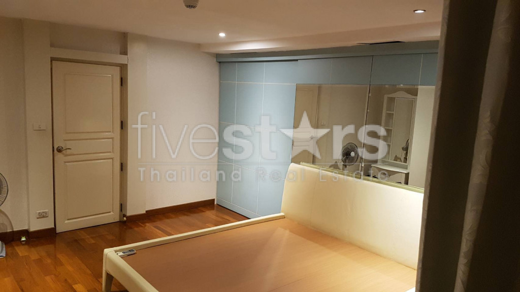 2 bedroom duplex condo for sale on Phrom Phong, photo 6