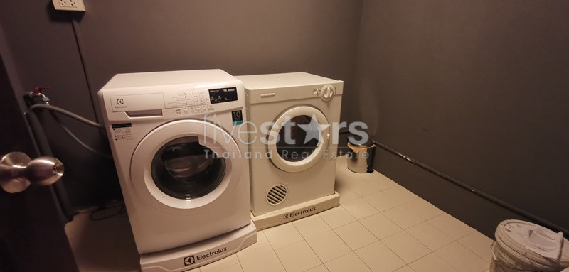 Large duplex 3 bedrooms for rent in Sukhumvit near BTS Phromphong, photo 18