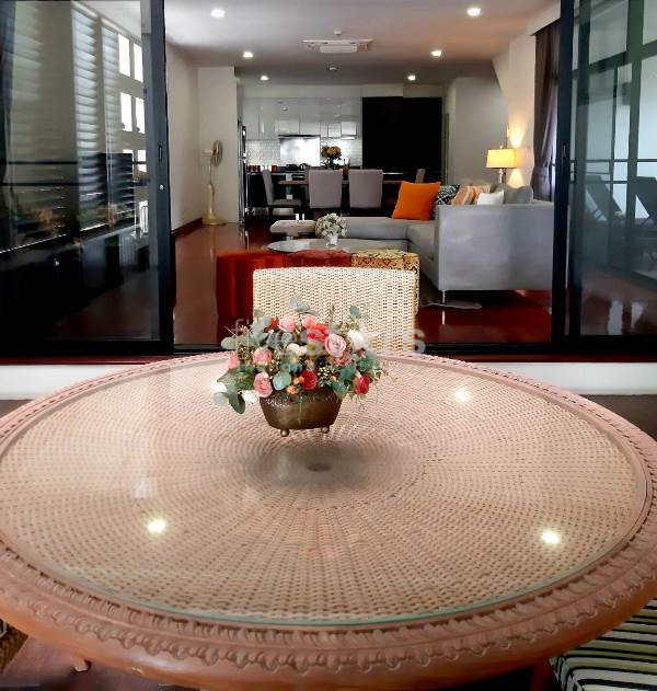3 bedoom house for rent close to BTS Promphong Station, photo 4