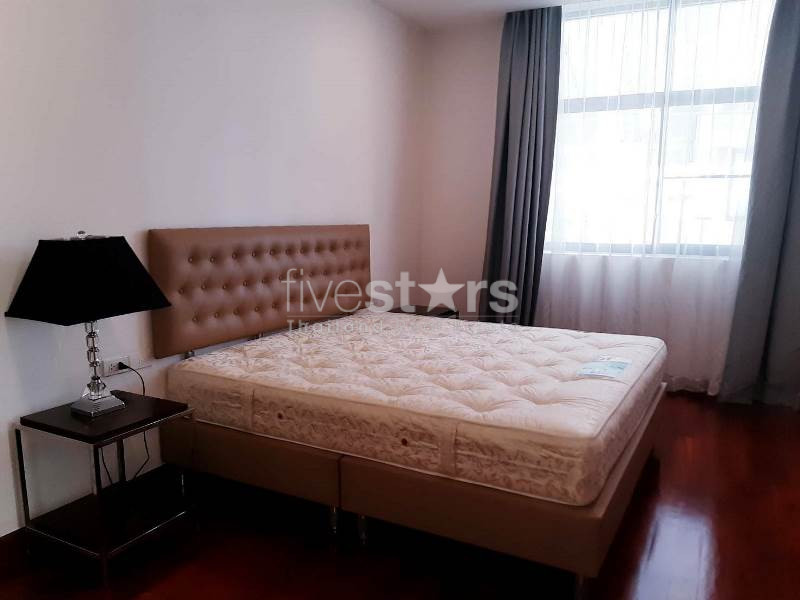 3 bedoom house for rent close to BTS Promphong Station, photo 8