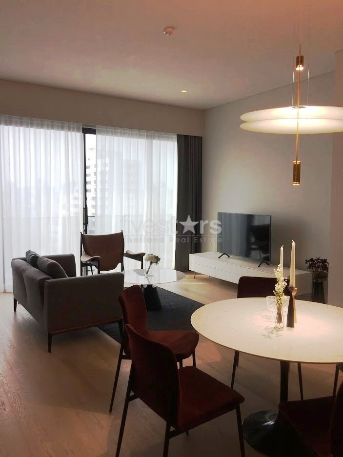 2-bedroom luxurious condo for rent on Thonglor