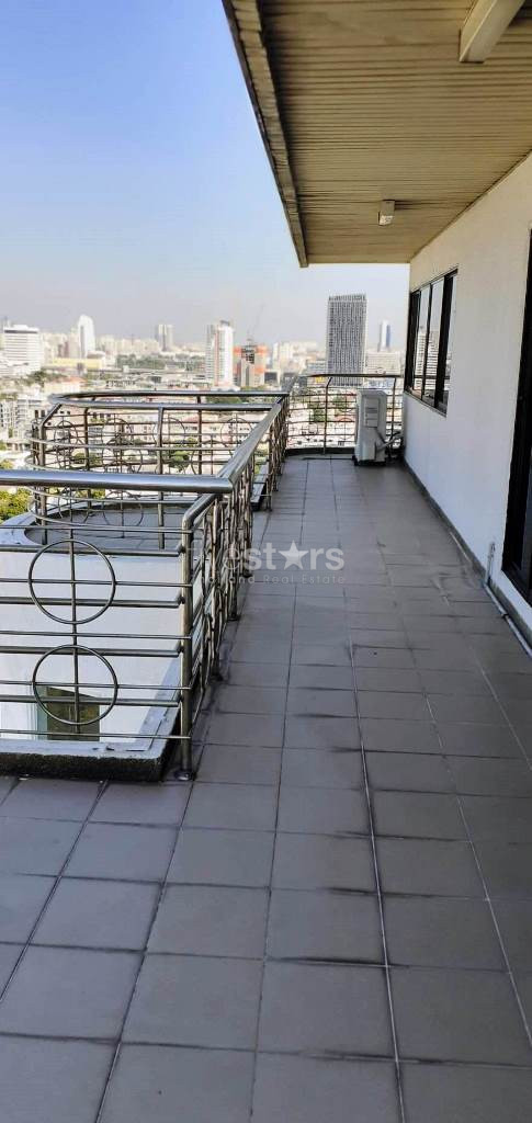 3 chambres long balcon belle vue à louer sur Thong Lo, photo 6