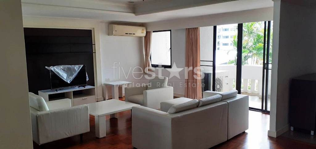 3 bedroom airy for rent on Thong Lo