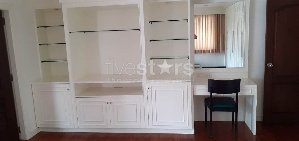 3 bedroom airy for rent on Thong Lo, photo 7