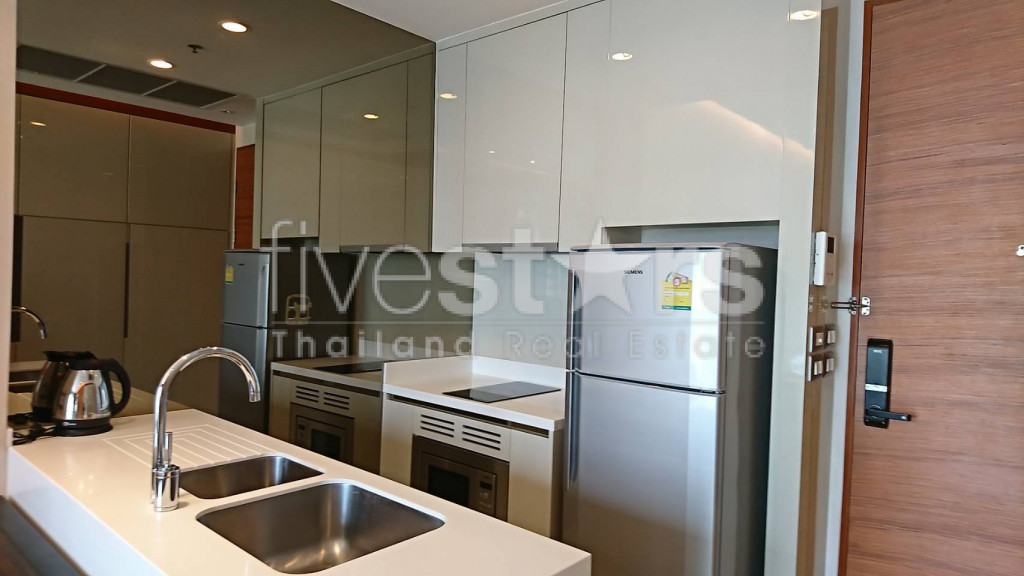 1-bedroom condo for sale on Phrom Phong, photo 5