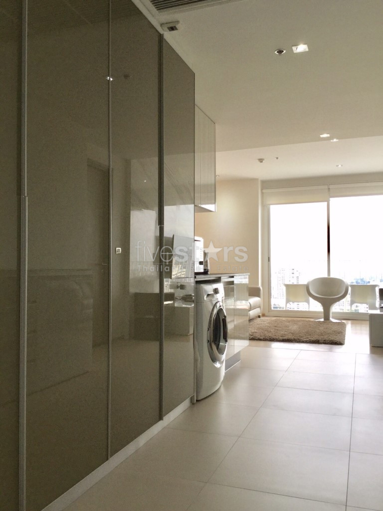 2-bedroom luxury condo for sale on Thong Lo, photo 5