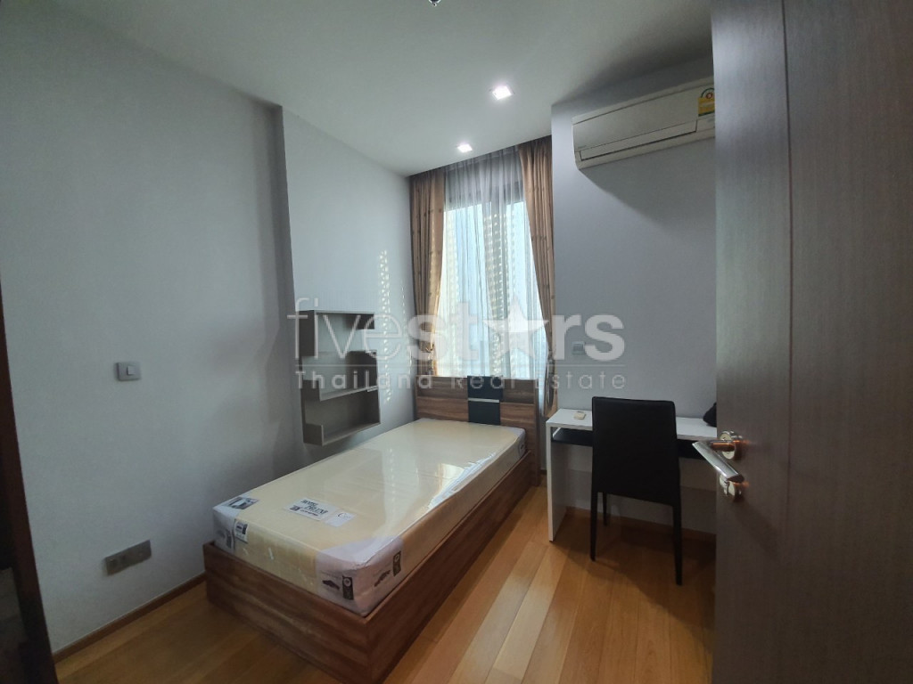 2-bedroom duplex condo for sale close to Thong Lo BTS station, photo 9