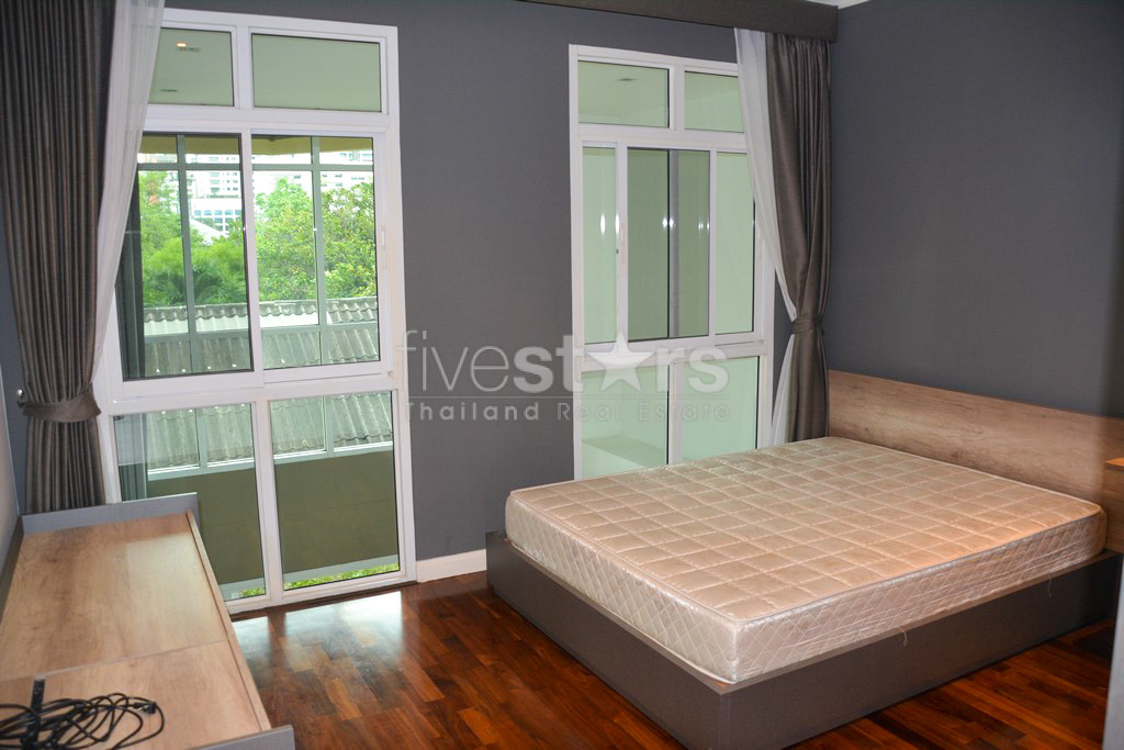 Duplex 3 chambres à vendre quartier Phromphong, photo 14