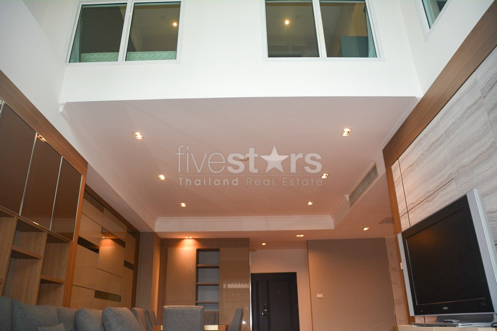 Duplex 3 chambres à vendre quartier Phromphong, photo 3