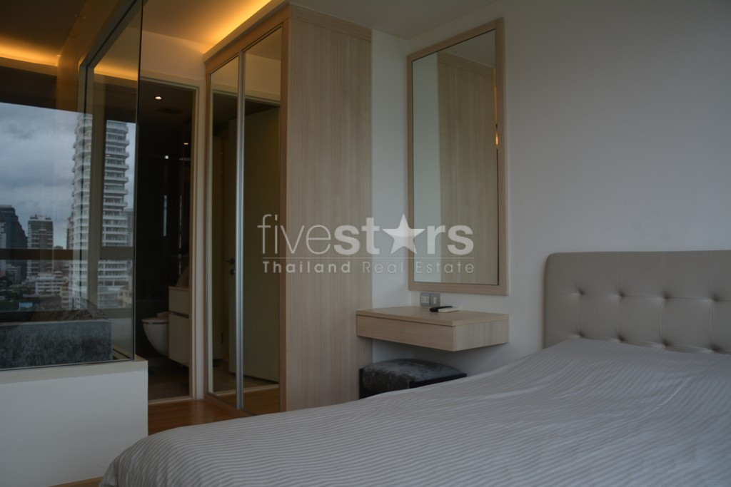 Appartement moderne d'une chambre à vendre quartier Phromphong, photo 11