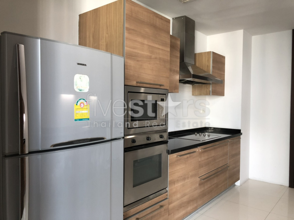 Large 4 bedrooms apartment for rent in Thonglor, photo 12