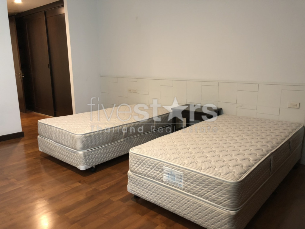 Large 4 bedrooms apartment for rent in Thonglor, photo 8