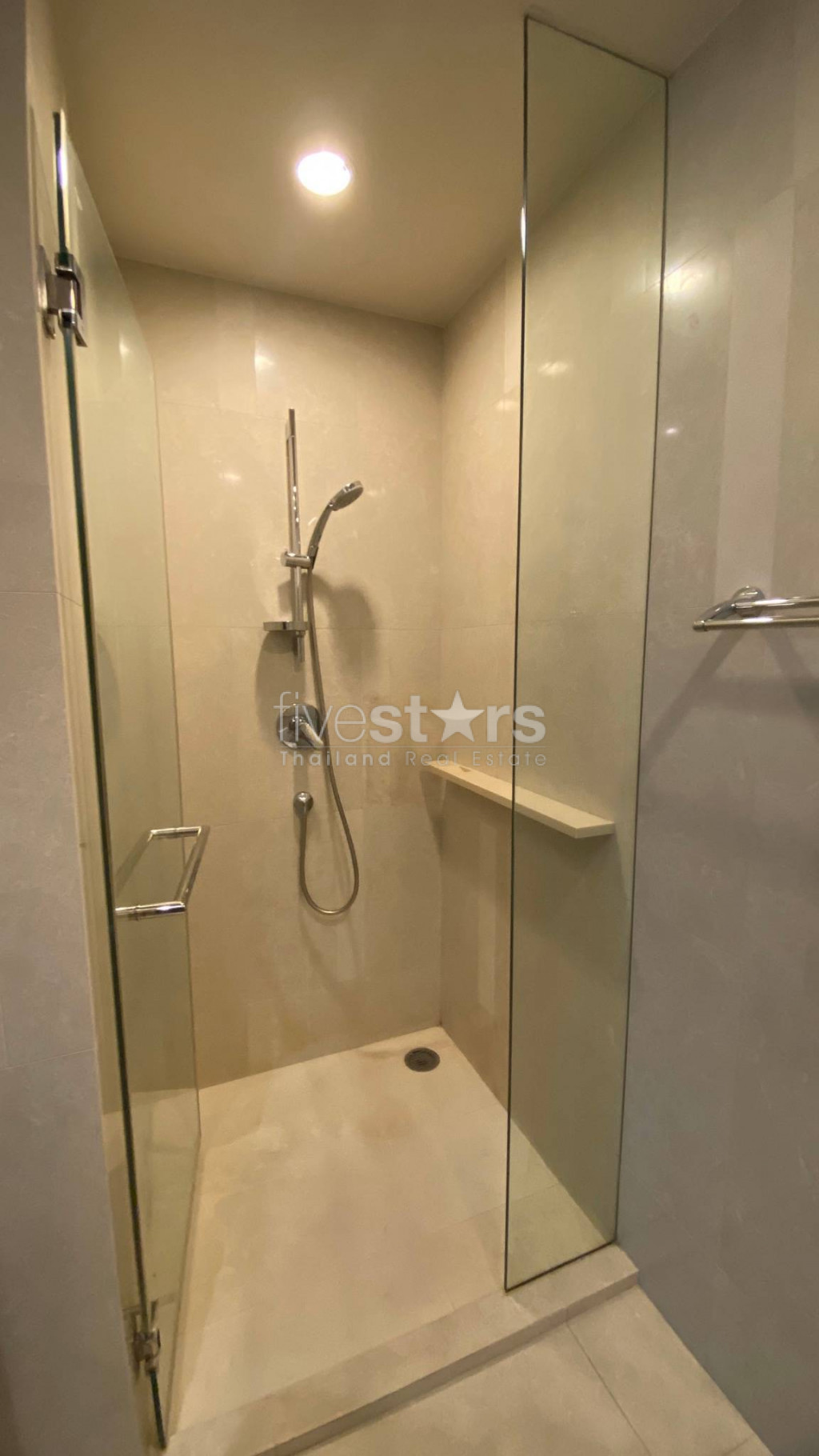 2 bedroom unit for rent in the heart of Thonglor, photo 13