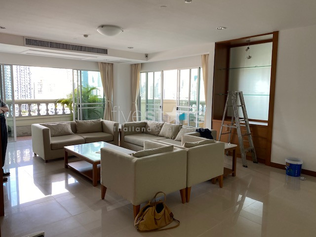 3+1 bedroom apartment for rent on Phrom Phong, photo 2