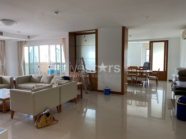 3+1 bedroom apartment for rent on Phrom Phong