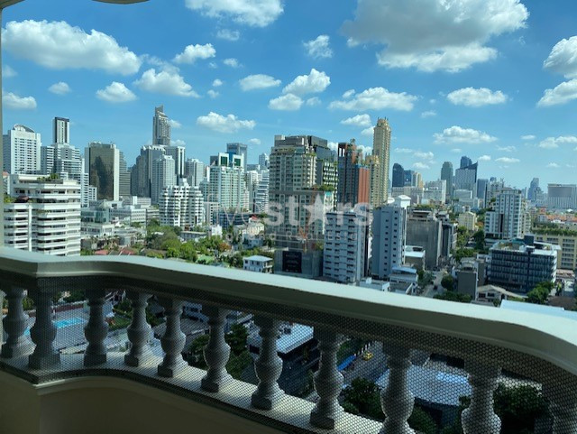 3+1 bedroom apartment for rent on Phrom Phong, photo 8