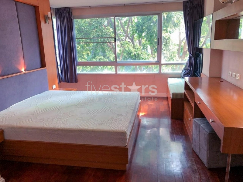 3-bedroom condo for rent between Phrom Phong and Thong Lo, photo 2