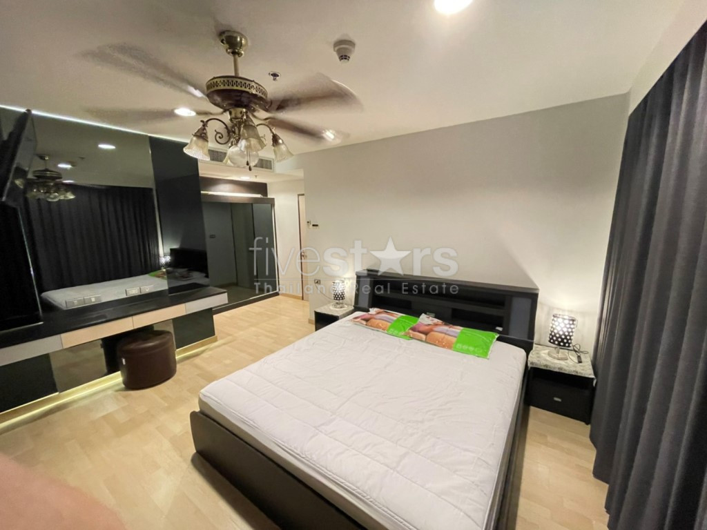2-bedroom condo for sale between Thong Lo - Ekkamai, photo 4