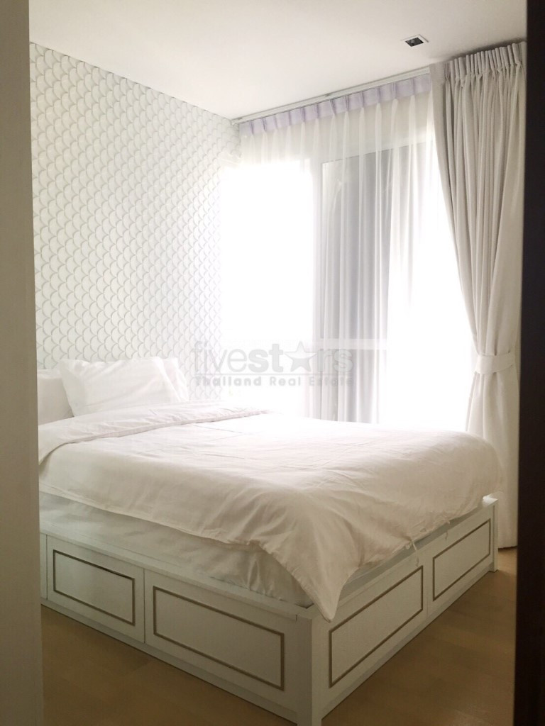 Appartement de standing de 2 chambres à vendre à Thonglor, photo 7