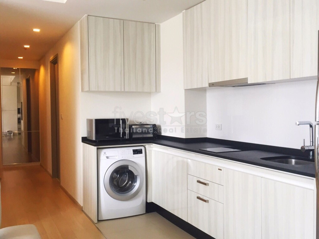 Appartement de standing de 2 chambres à vendre à Thonglor, photo 11