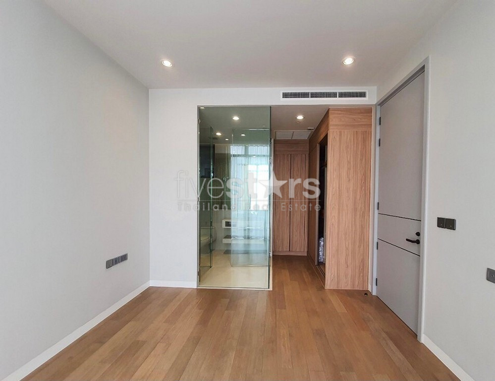 Appartement 2 chambres moderne à vendre proche BTS Phromphong, photo 6