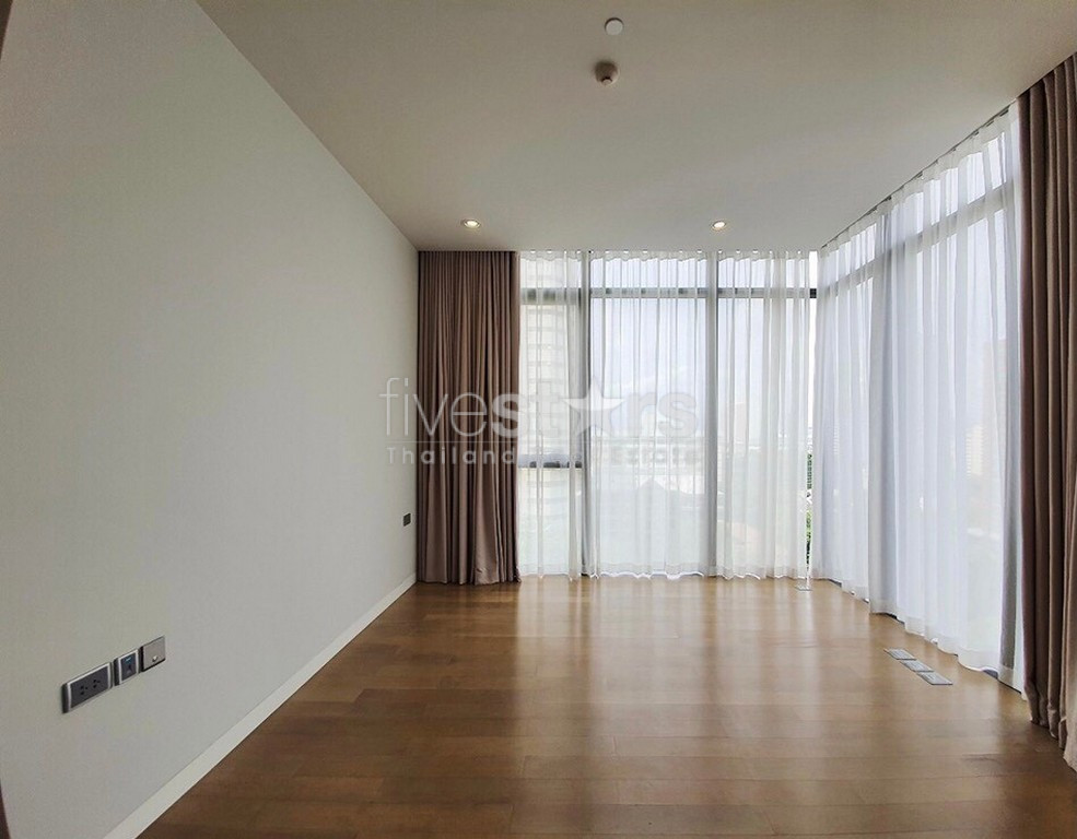 Appartement 2 chambres moderne à vendre proche BTS Phromphong, photo 9