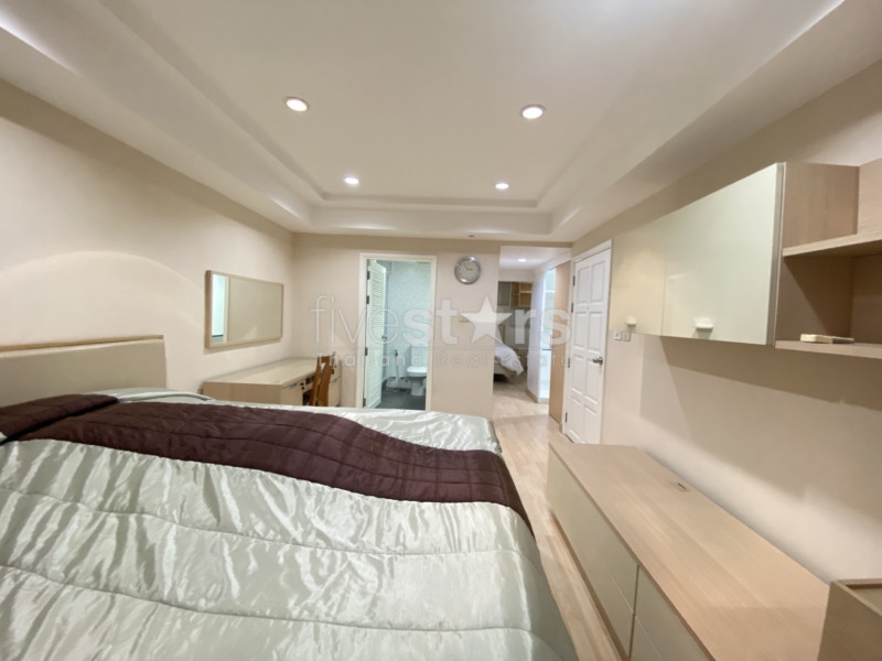 Condo de 3 chambres à louer près de la station BTS Phrom Phong, photo 7
