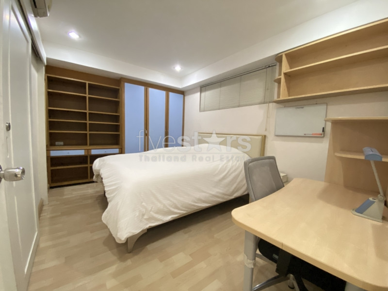Condo de 3 chambres à louer près de la station BTS Phrom Phong, photo 8