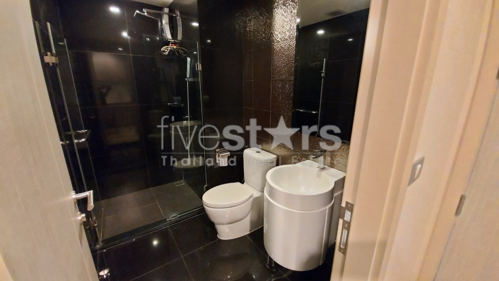 Condo de 2 chambres à louer près de la station de BTS Thong Lo, photo 17