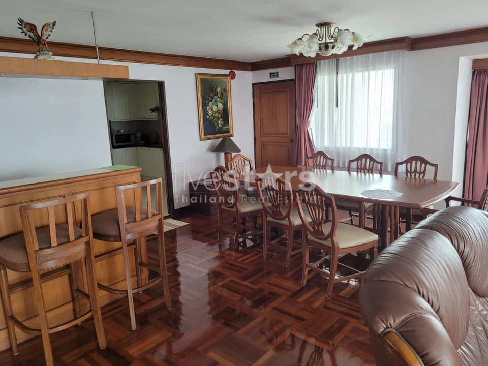 Spacieux condo de 3 chambres à louer sur Thonglor, photo 3