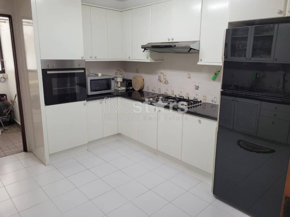Spacieux condo de 3 chambres à louer sur Thonglor, photo 6
