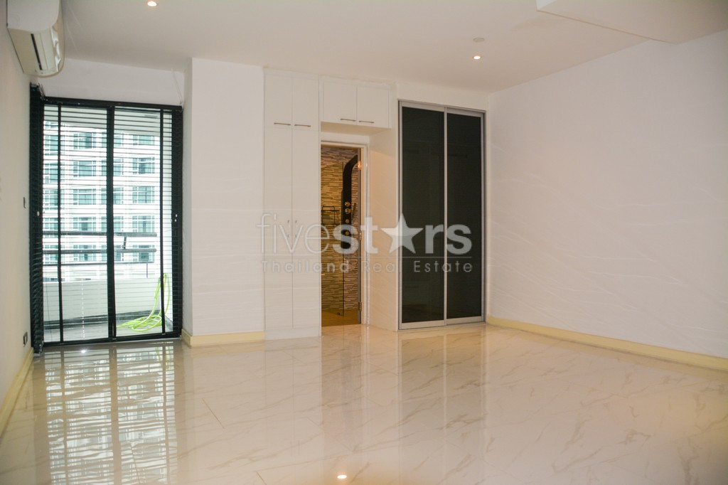 Appartement 3 chambres spacieux à vendre quartier Thonglor, photo 12