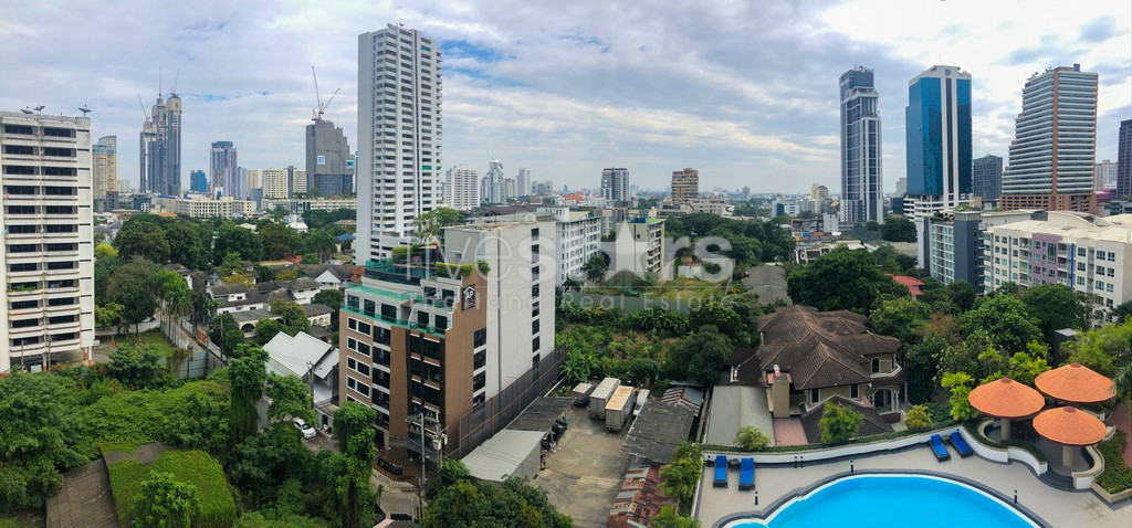 Appartement 3 chambres spacieux à vendre quartier Thonglor