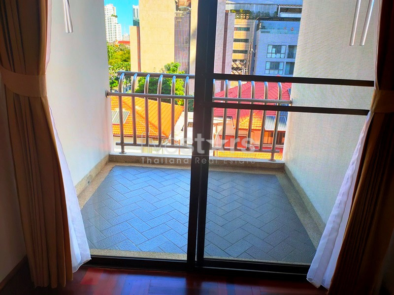 For rent large 2 bedrooms apartment near the park and BTS Phromphong, photo 15