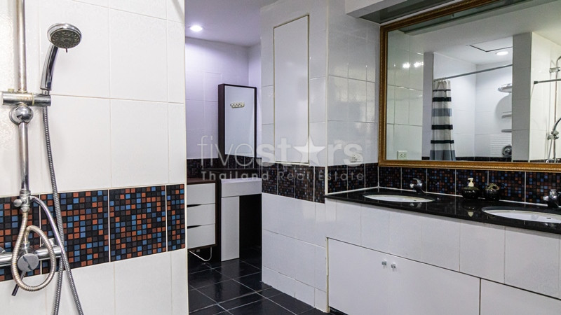 Condo de 3 chambres à vendre sur Phrom Phong, photo 11