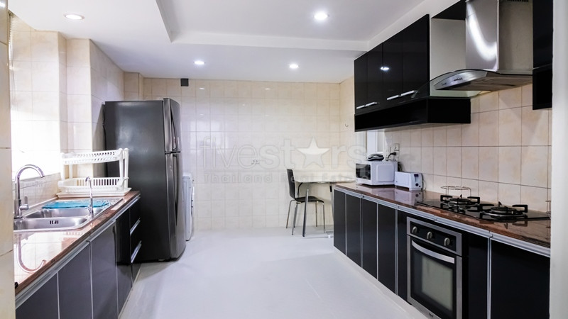 Condo de 3 chambres à vendre sur Phrom Phong, photo 10