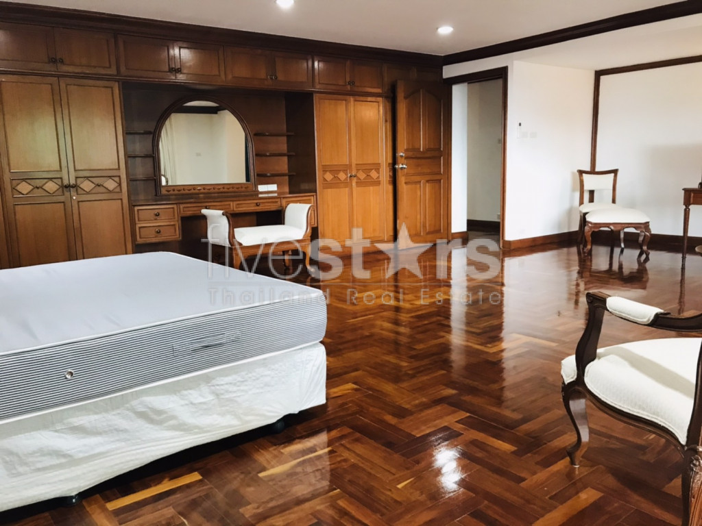 Pet friendly apartment 4 bedroom for rent near BTS Phrom Phong, photo 10