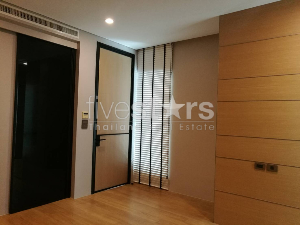 Condo for rent duplex 2 bedrooms near BTS Phromphong, photo 8