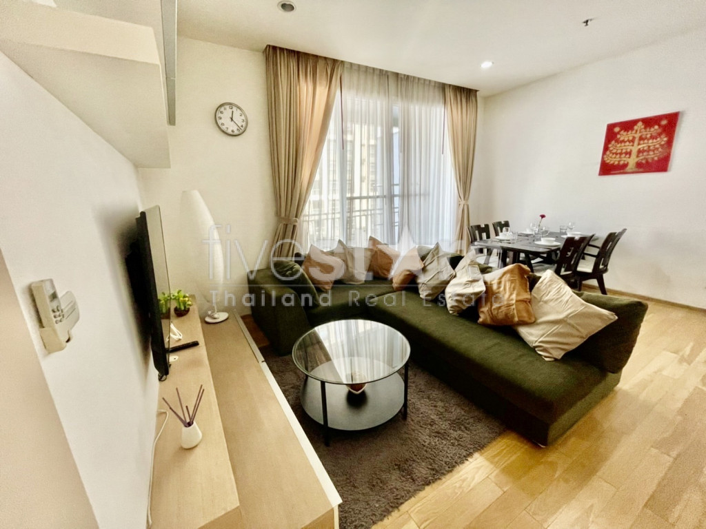 Condo de 2 chambres à louer près de la station Phrom Phong BTS