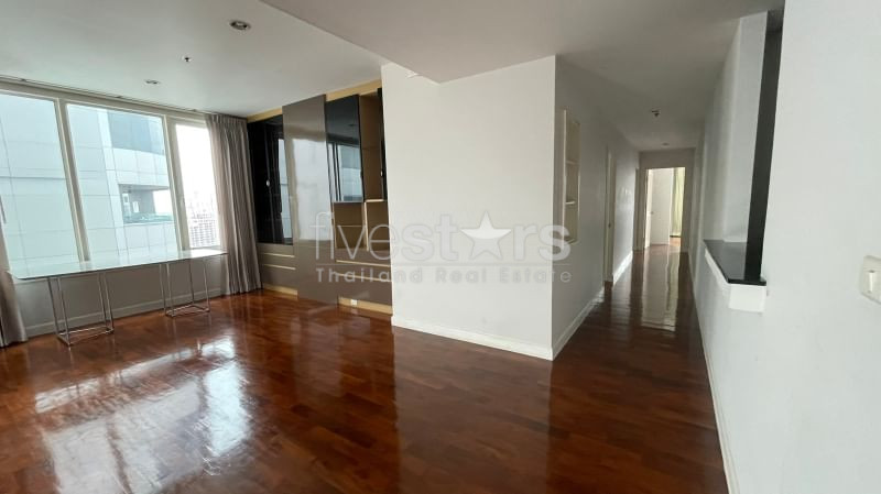 Condo de 3 chambres à louer sur Phrom Phong, photo 3