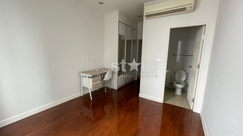 Condo de 3 chambres à louer sur Phrom Phong, photo 11
