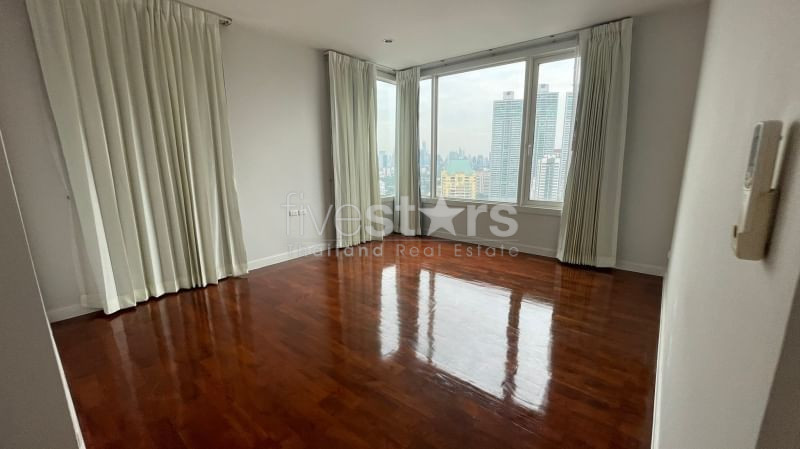 Condo de 3 chambres à louer sur Phrom Phong, photo 8