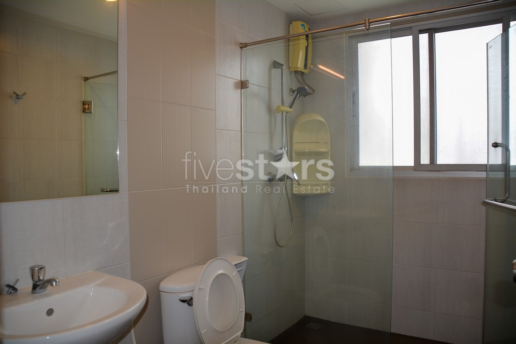Appartement 3 chambres à vendre quartier Phromphong, photo 18