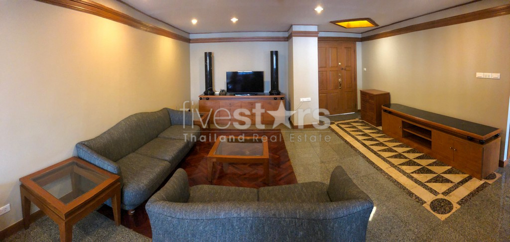 Appartement 2 chambres haut en étage à louer quartier Thonglor, photo 3